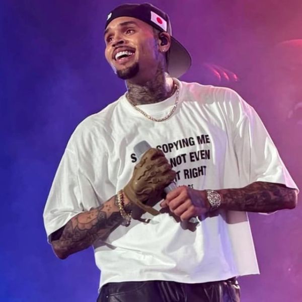 From Our Shelves to the Stage: Knotwtr Gloves Make It to Chris Brown’s Tour