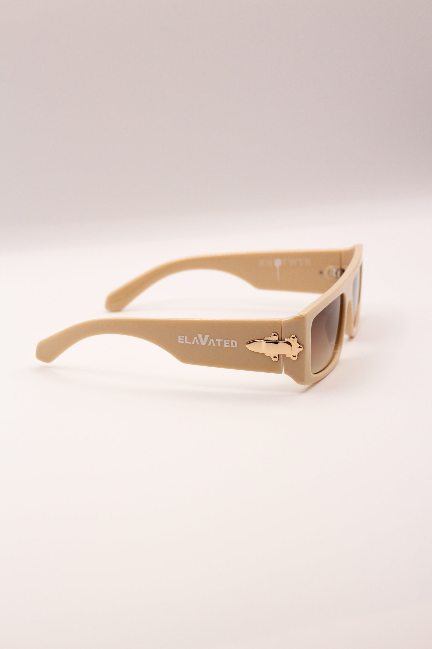 Sweet Cream Elavated Eyewear