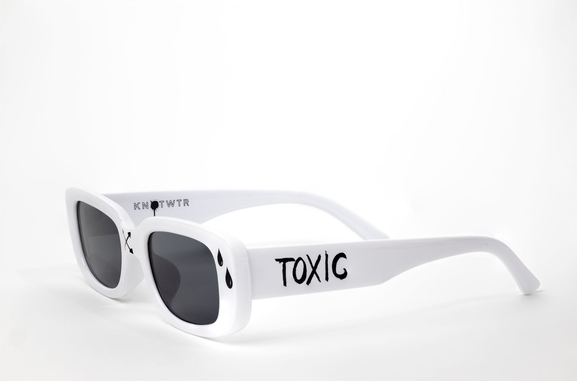 Toxic White Eyewear