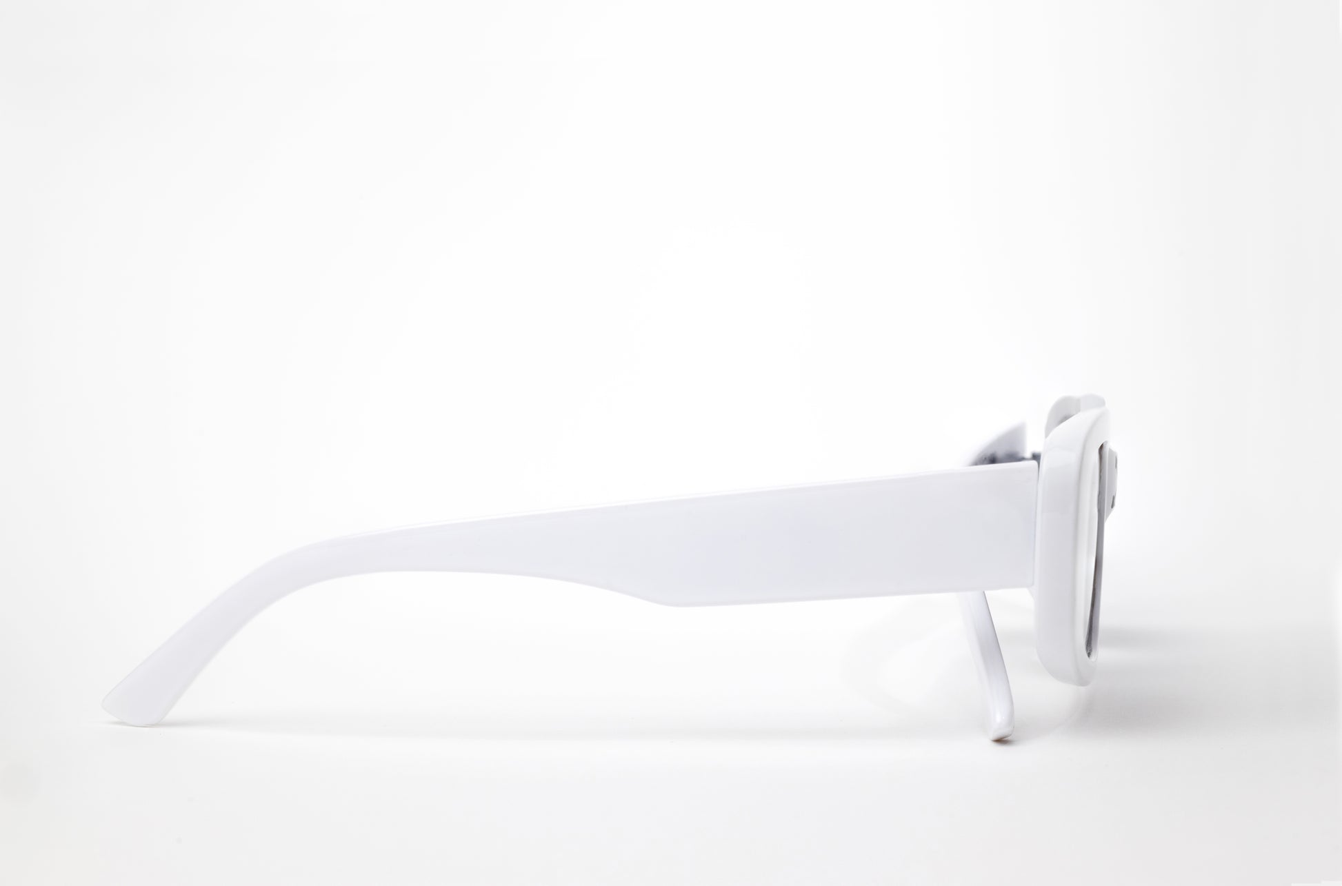 Toxic White Eyewear